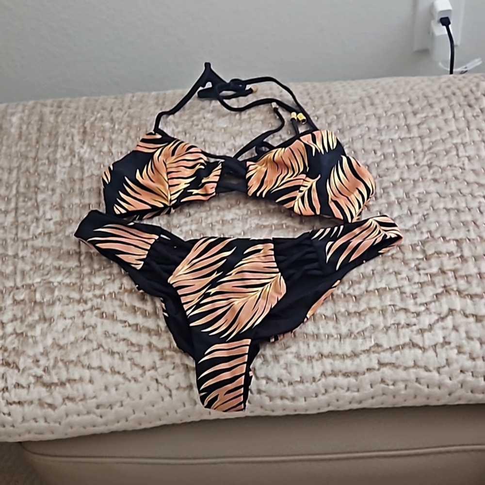 Beach Bunny Bikini
